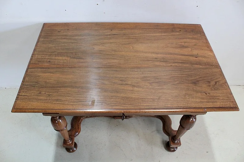 Petite table bureau Louis XIV – XVIIIème