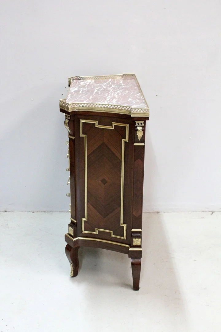 Small chest of drawers Louis XVI - XIX