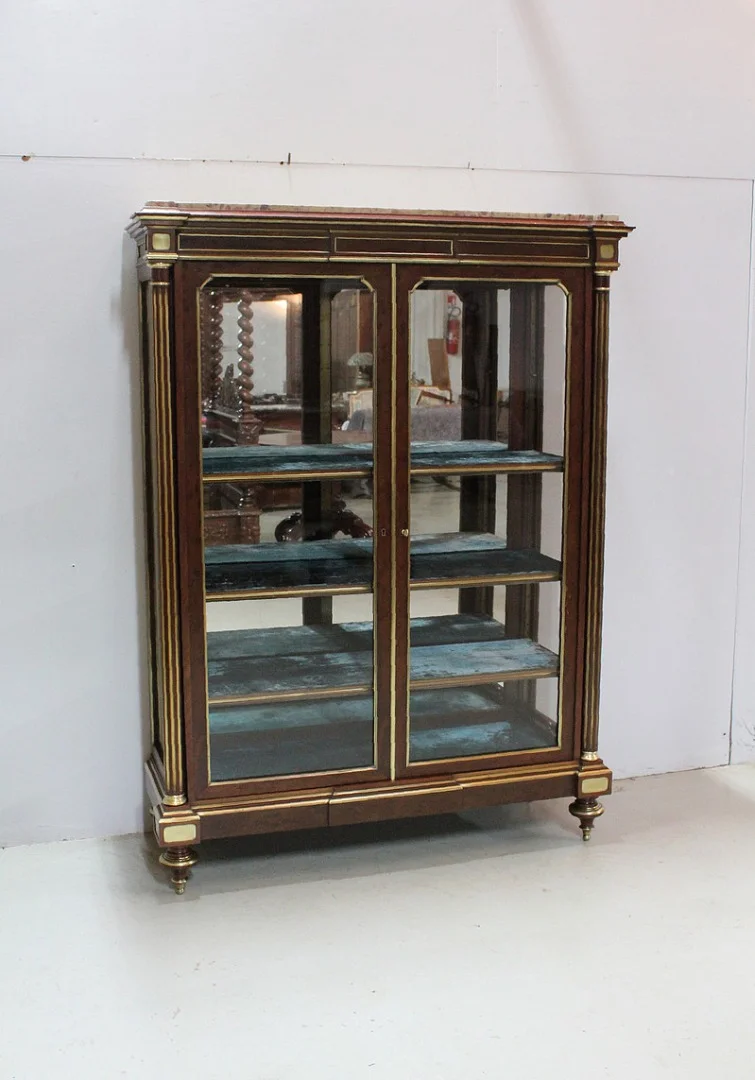 Showcase 3 sides Louis XVI - XIX