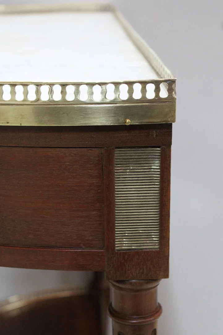 Half-moon console Louis XVI - nineteenth