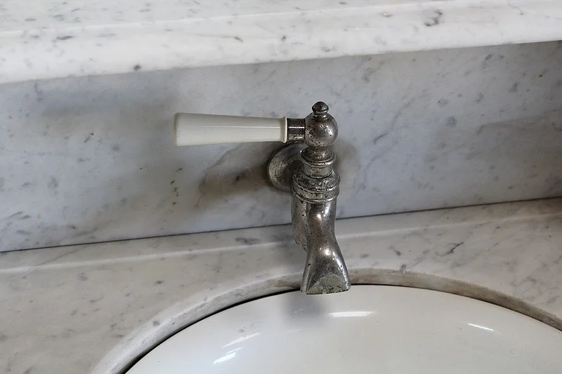 Meuble de toilette – 1920
