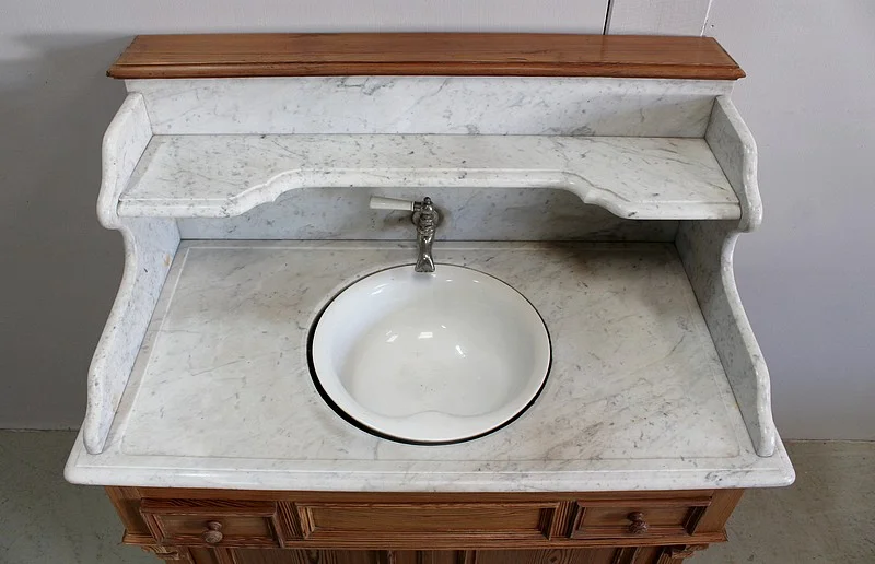 Meuble de toilette – 1920