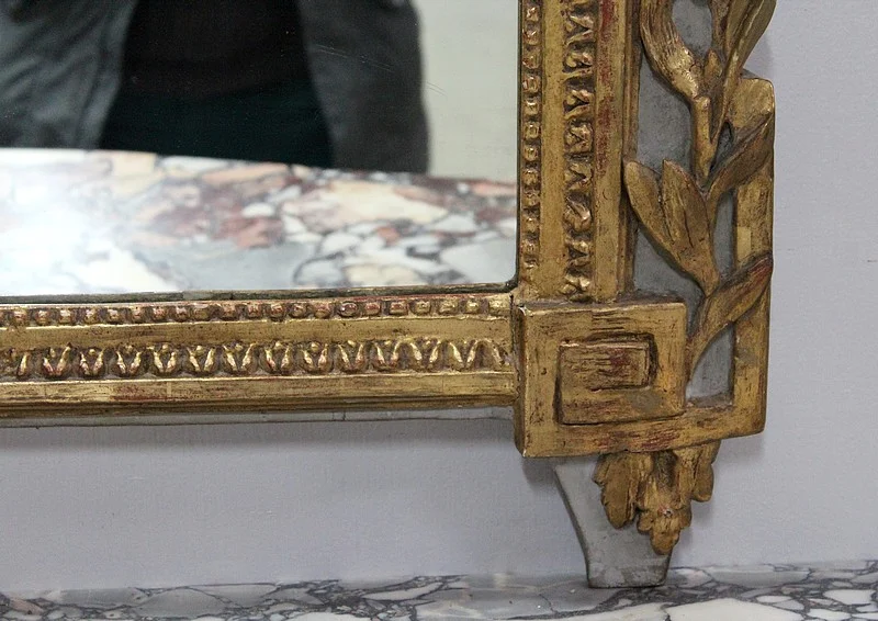 Miroir à fronton Louis XVI – XIXème