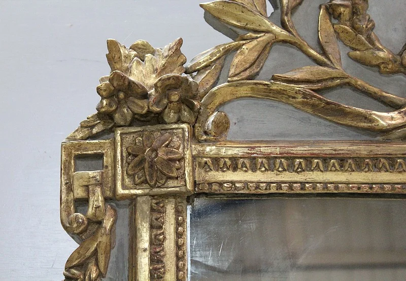 Miroir à fronton Louis XVI – XIXème