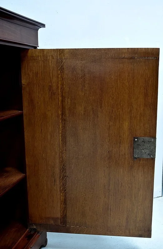 FRENCH RESTAURATION PERIOD CABINET