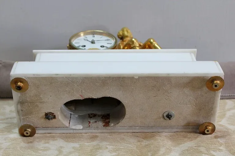 Beautiful bronze and marble clock - XIXth