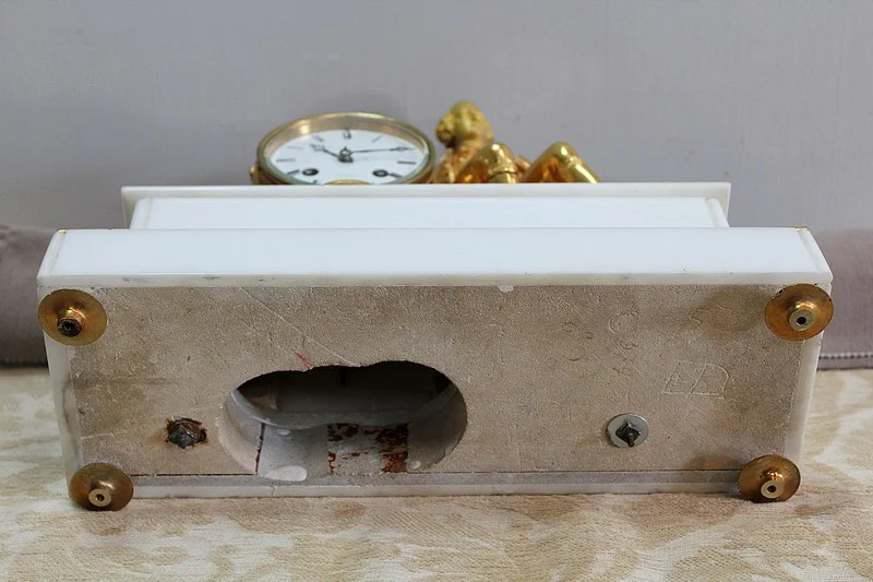 Beautiful bronze and marble clock - XIXth
