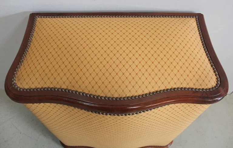 Coffre à linge Napoléon III matelassé – XIXème