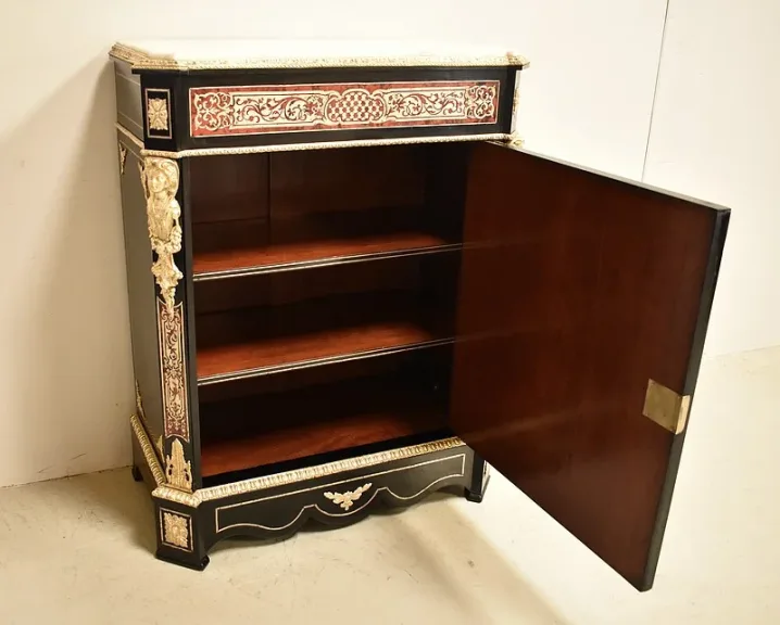 NAPOLEON III PERIOD CABINET