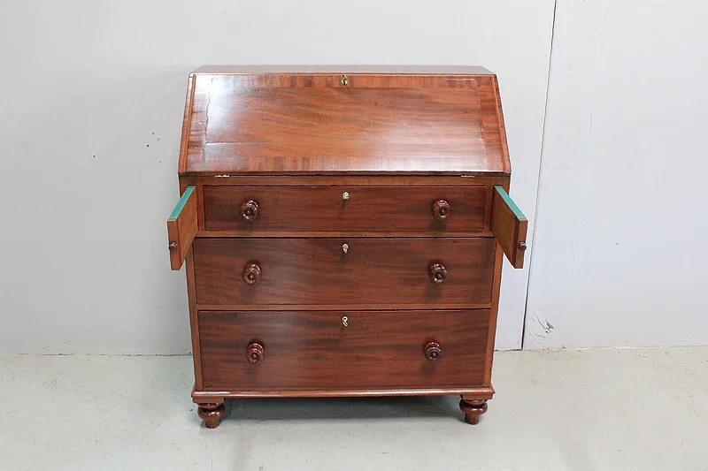 Victorian Scribanne Dresser - Nineteenth