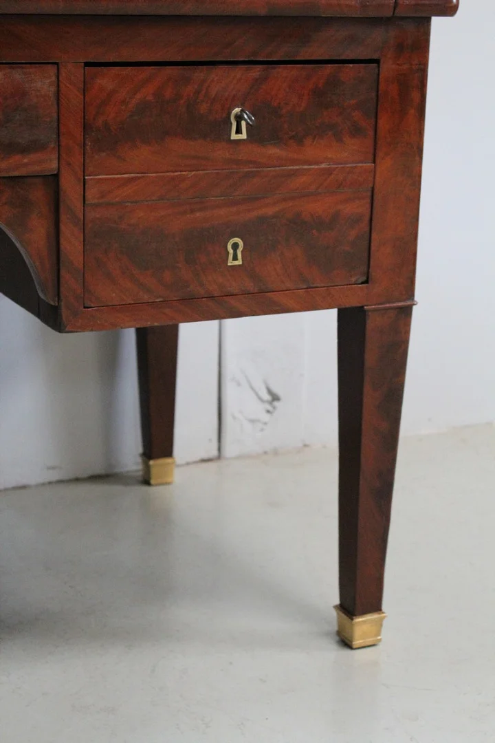 Imposant bureau à cylindre Directoire – XVIIIème
