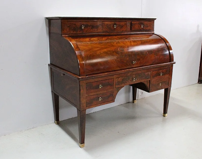 Imposant bureau à cylindre Directoire – XVIIIème