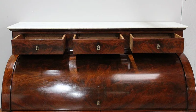 Imposant bureau à cylindre Directoire – XVIIIème