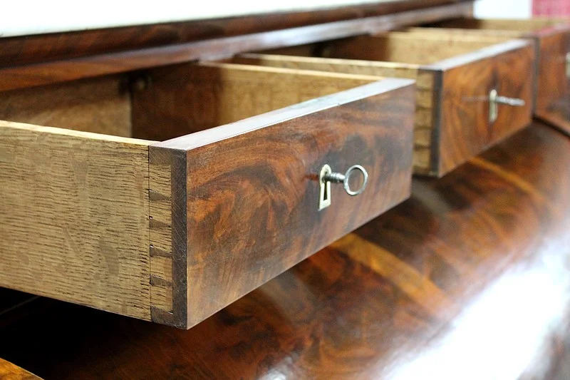 Imposant bureau à cylindre Directoire – XVIIIème