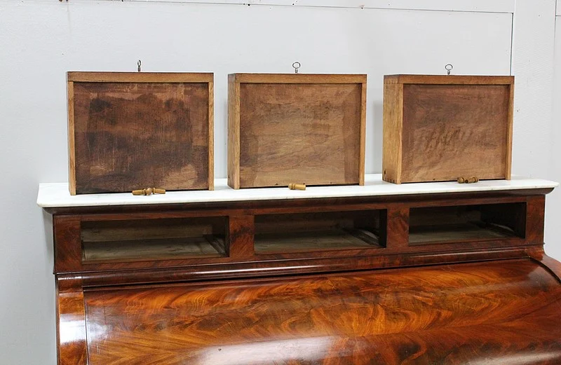 Imposant bureau à cylindre Directoire – XVIIIème