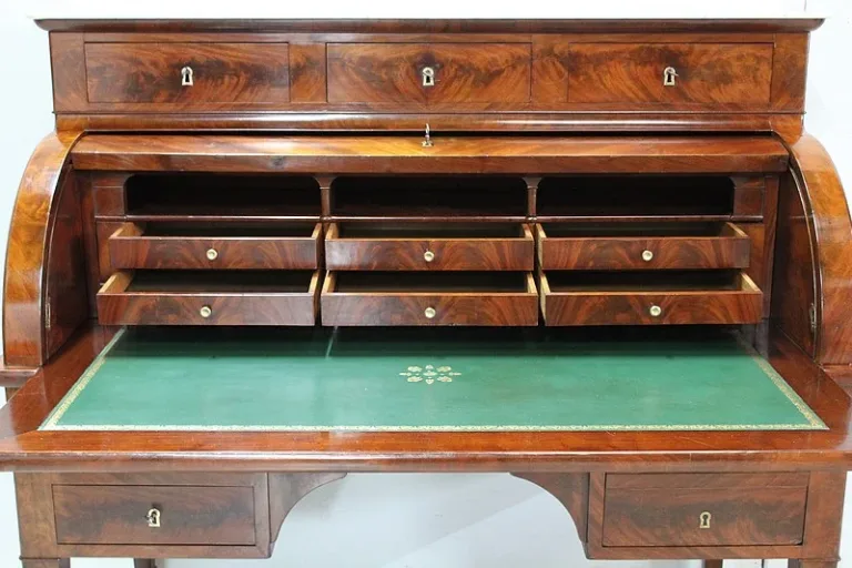 Imposing desk with Directoire cylinder - XVIII
