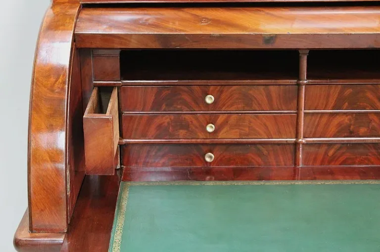 Imposing desk with Directoire cylinder - XVIII