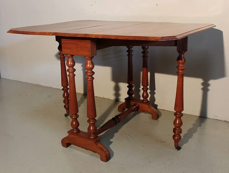 MESA FRANCESA DEL SIGLO XIX