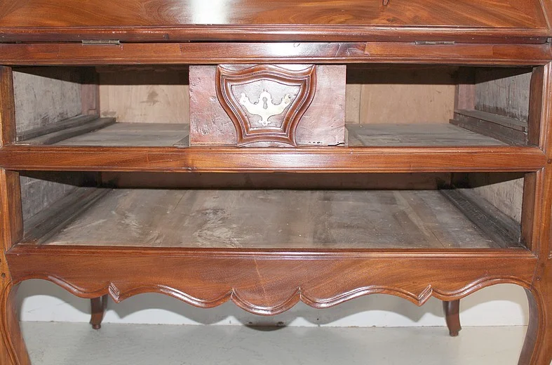 Bureau de Pente Louis XV d'armateur nantais en Acajou XVIIIe