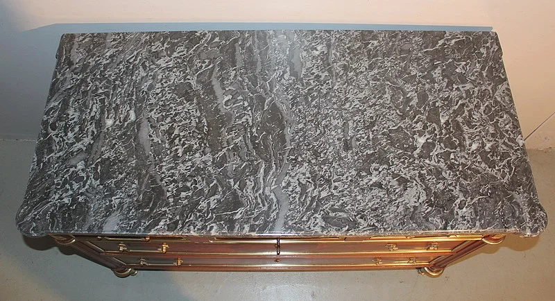 Commode en Acajou – Époque Louis XVI.