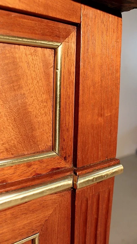 Commode en Acajou – Époque Louis XVI.