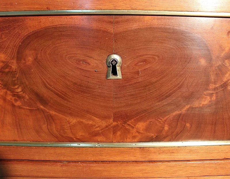 Commode en Acajou – Époque Louis XVI.