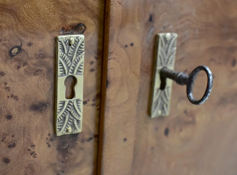 ART DECO STYLE CABINET