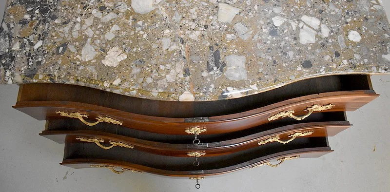 LOUIS XV PERIOD CHEST OF DRAWERS