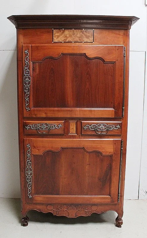 LOUIS XV-STIL-SCHRANK