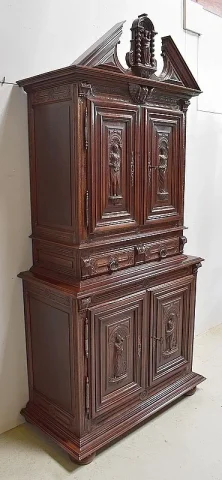 NEO GOTISCHE STIJL BUFFET