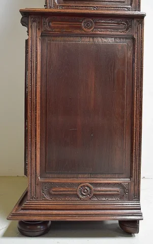 NEO GOTISCHE STIJL BUFFET