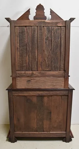 NEO GOTISCHE STIJL BUFFET