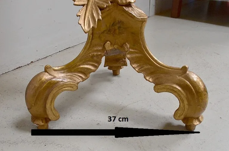 GILTWOOD STAND