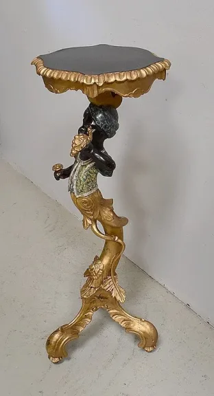GILTWOOD STAND