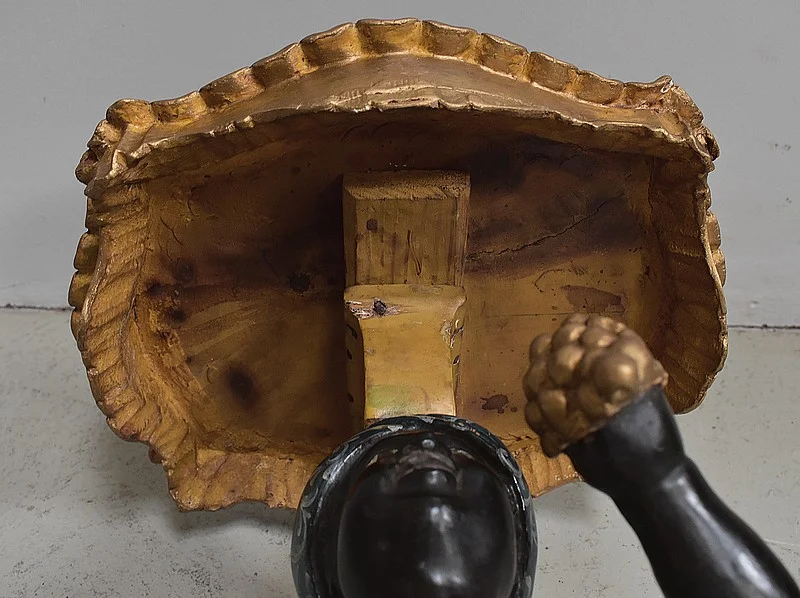 STAND GILTWOOD