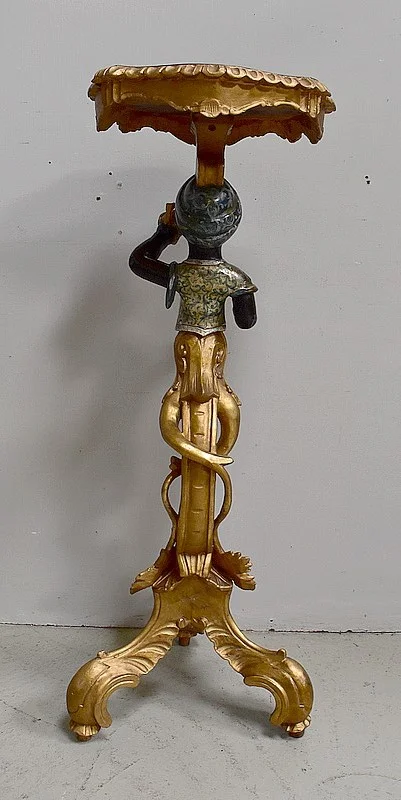 STAND GILTWOOD