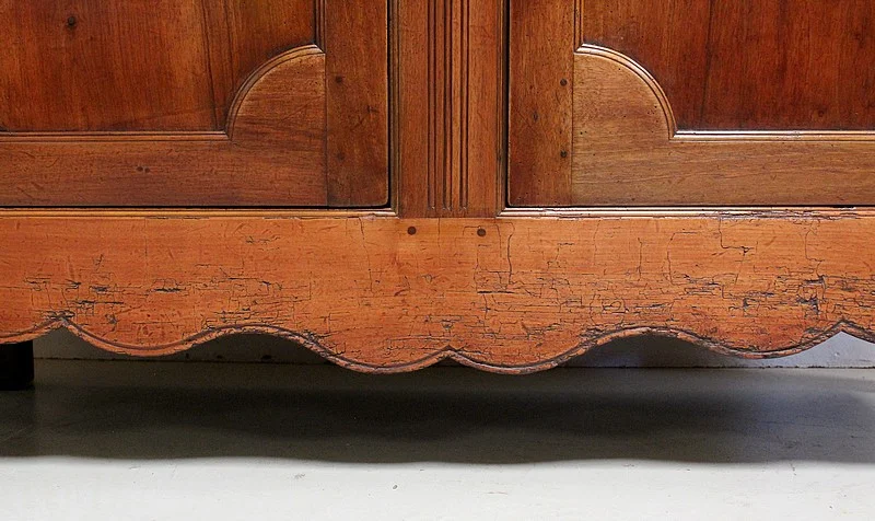 LOUIS XV STYLE BUFFET