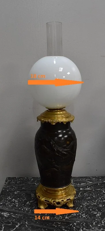 COPPIA DI LAMPADE ASIATICHE
