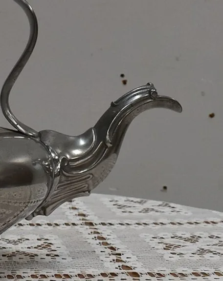 SAMOVAR
