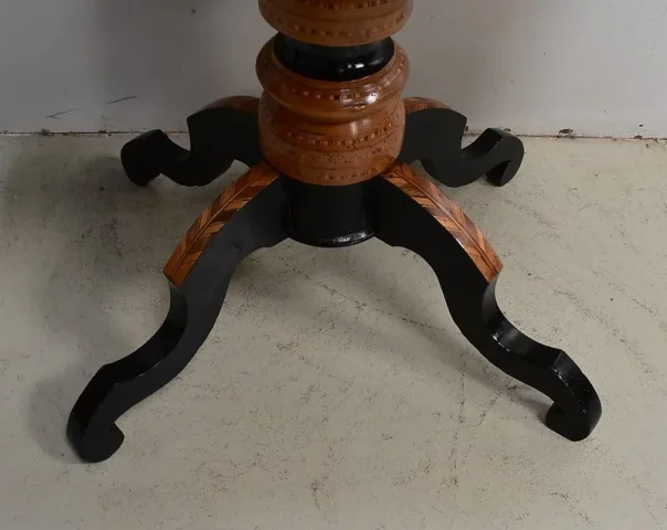 NAPOLEON III PERIOD OCCASIONAL TABLE