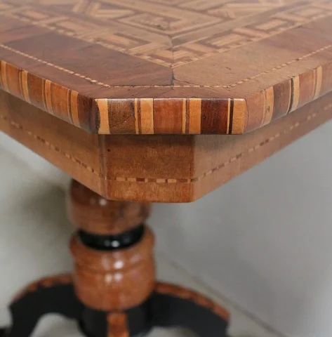 NAPOLEON III PERIOD OCCASIONAL TABLE