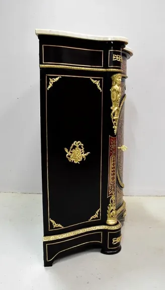 NAPOLEON III-ZEITRAUMSCHRANK