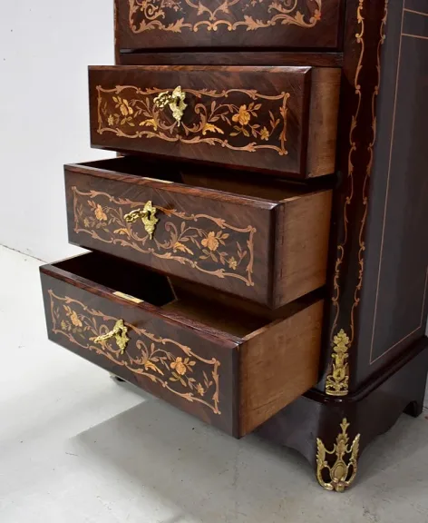 LOUIS-XVI-STIL-GEHEIMNIS