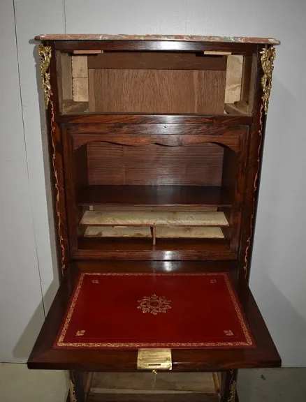 LOUIS-XVI-STIL-GEHEIMNIS