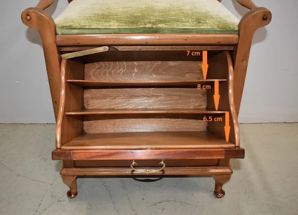 ENGLISH PIANO STOOL