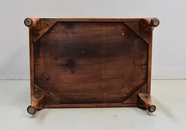 ENGLISH PIANO STOOL