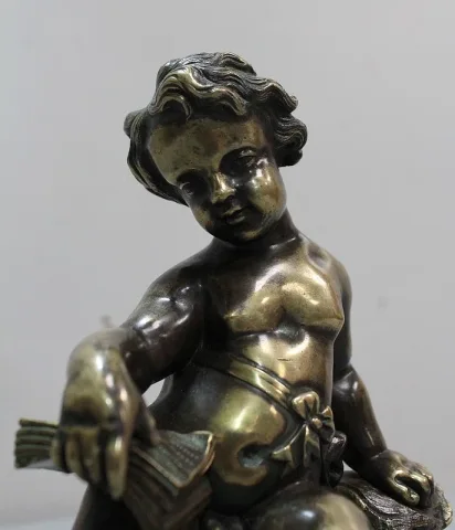 ESTATUETA DE BRONCE