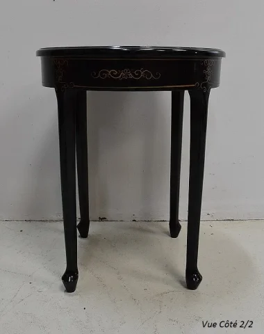 Petite Table Asiatique, Ronde, en bois laqué Noir – XXe