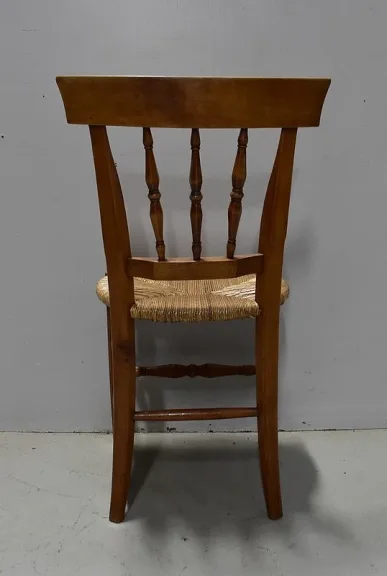 SUITE VON SECHS FRANZÖSISCHEN STÜHLEN