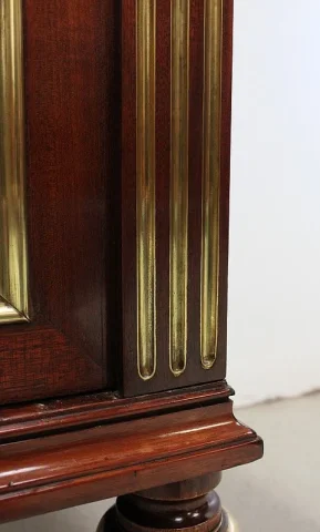 Petite Vitrine en Acajou massif et plaqué, style Louis XVI – Fin XIXe
